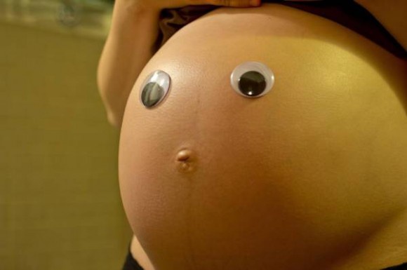 put_some_googly_eyes_on_my_pregnant_wifes_belly_result_complete_success-116896