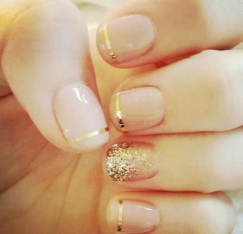 15 Most Glamorous and Popular Nail Art