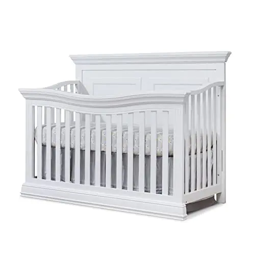 Sorelle Paxton crib in white showing classic design and sturdy construction