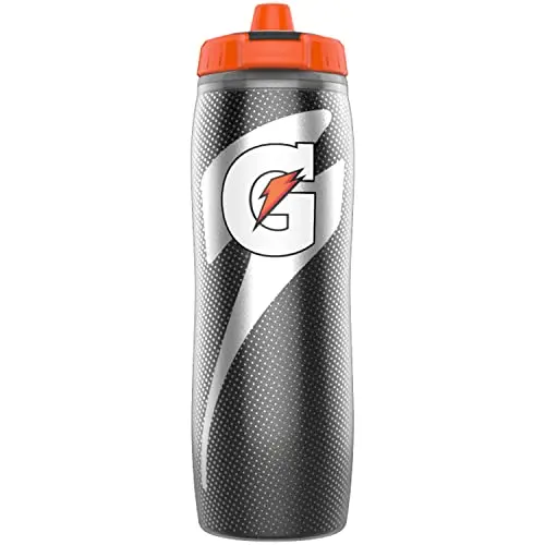 Gatorade insulated plastic squeeze bottle in black