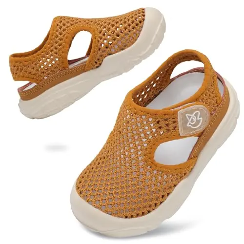LeIsfIt toddler water sandals with closed toe design in brown